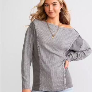 BKE Buckle Women's Long Sleeve Sweater Top  Size Large Gray